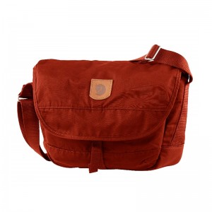Greenland Shoulder Bag Small (Cabin Red)