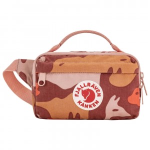 Kånken Graphics Hip Pack (Chalk Rose/Hidden Animals)